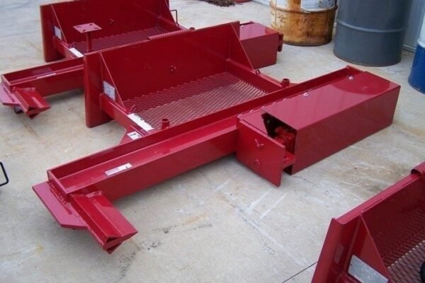 30-Ton Skid Steer Log Splitter – Tire-to-Tire Inverted Design (Model 3030) for Heavy-Duty Wood Splitting - Image 6